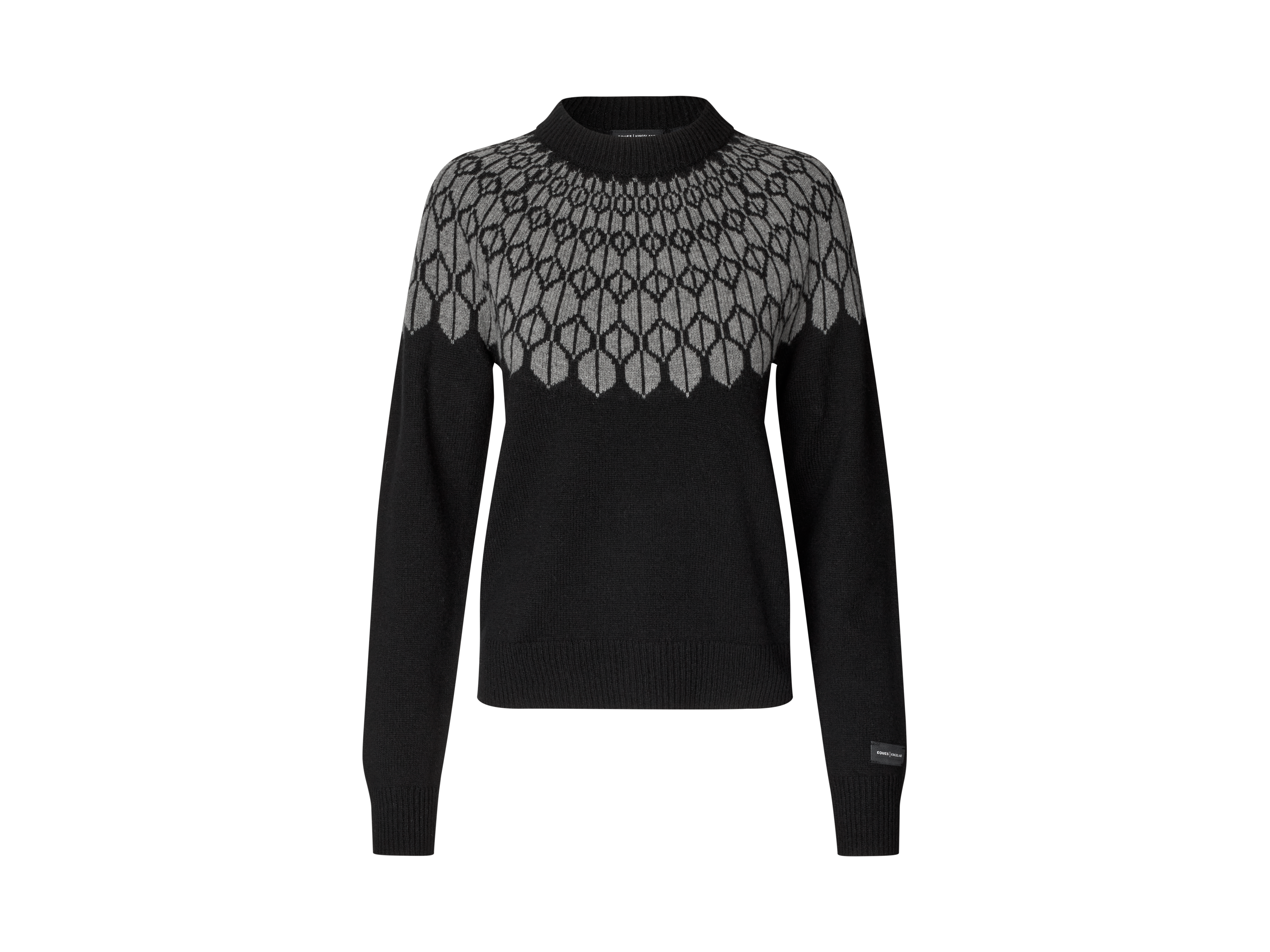 Ob im Sattel, im Pferdestall oder an einem kühlen Tag im Freien – der EQ KL Magda Sweater Strickpullover hält Dich schön warm