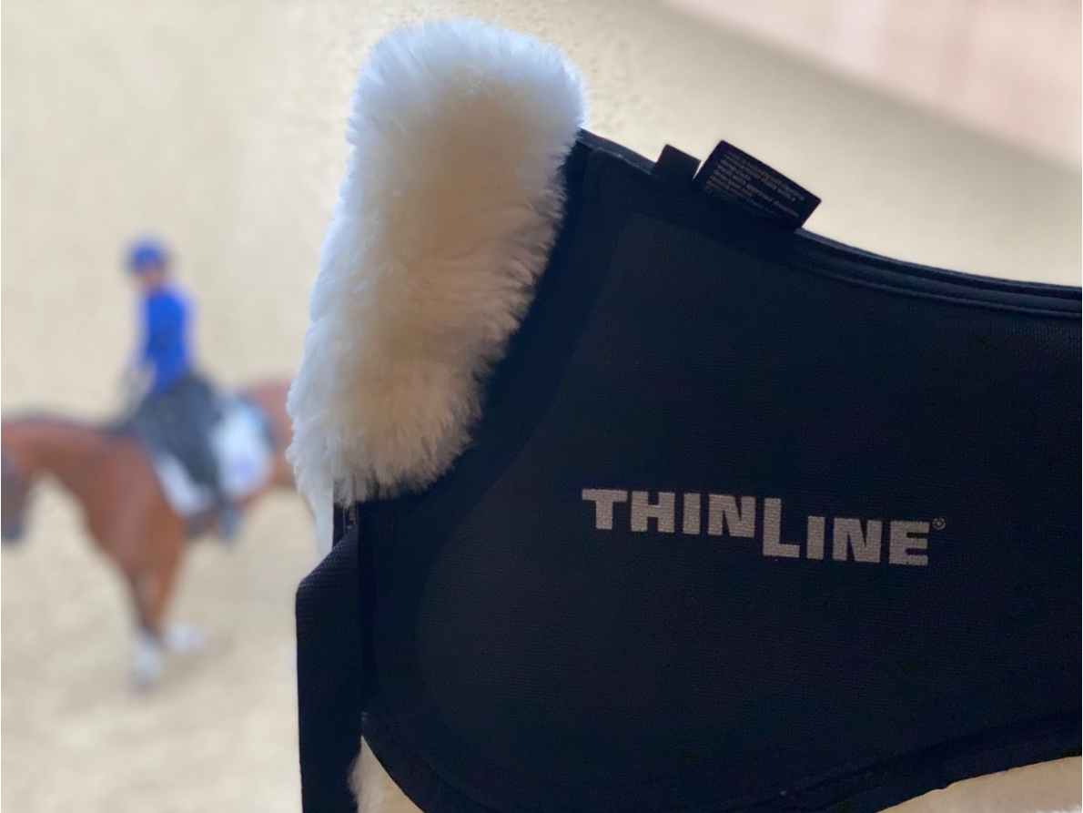 ThinLine Trifecta Sattelpad mit Fellkranz vorne & hinten