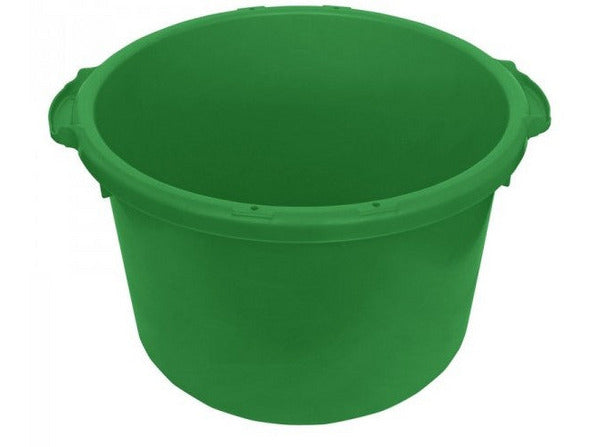Die 60 Liter Wanne mit stabilen Tragegriffen und praktischen Ösen für Stricke, eignet sich hervorragend für die Lagerung und den Transport von größeren Futtermengen oder Wasser, um Deine Pferde mit ausreichend Wasser zu versorgen
