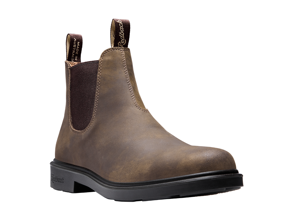 Redback Whistler Chelsea Boot Iron Bark Nubuk, Studioansicht