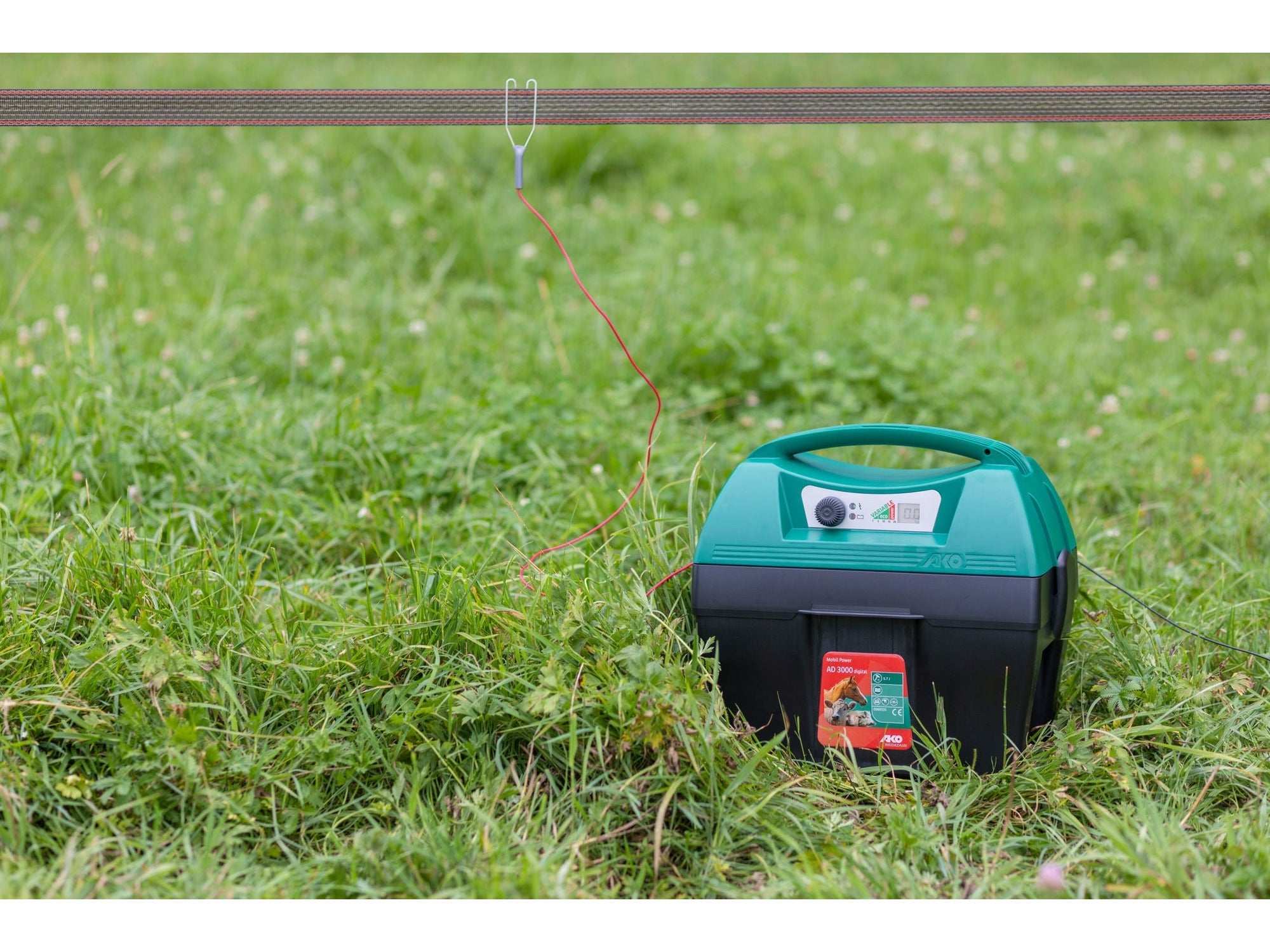 AKO Mobil Power AD 3000 digital electric fence starter set
