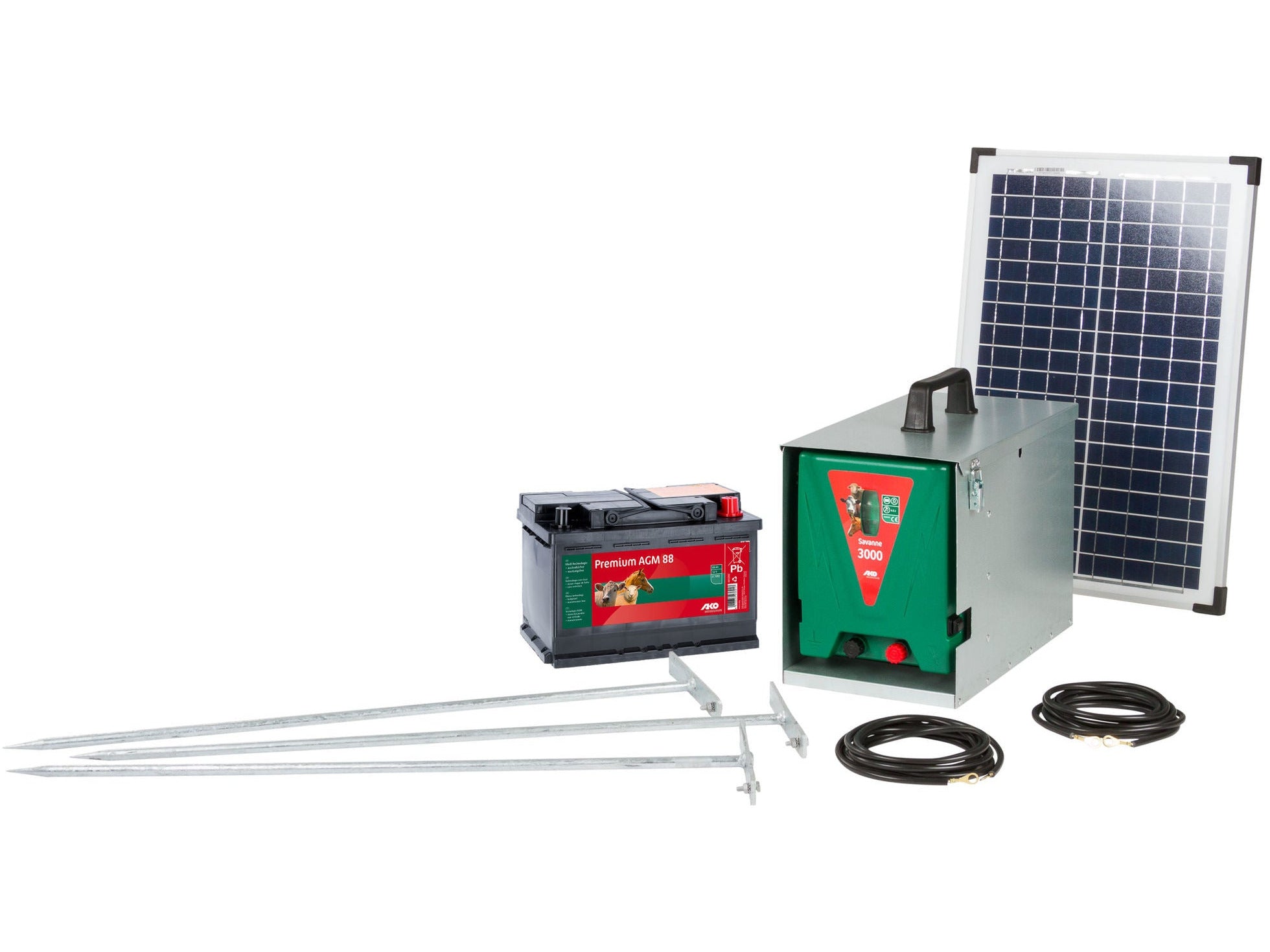 Das AKO Savanne 3000 Weidezaungerät ist besonders für lange Zaunanlagen mit starkem Bewuchs geeignet und mit dem Starterset, bestehend aus perfekt abgestimmten AKO Produkten, wird eine perfekte Funktion von Beginn an beim Anschluss an Deinen Zaun ermöglicht – ideal für Deine Pferde-Weide