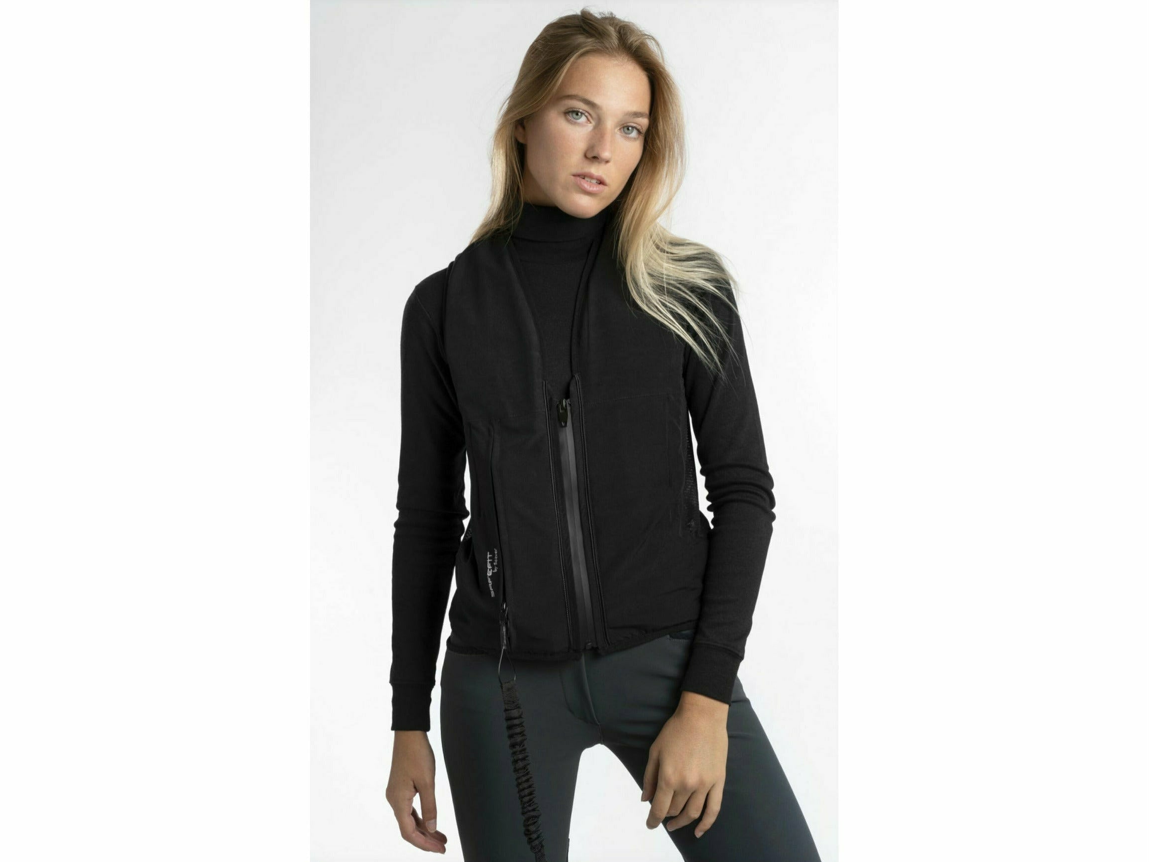 Gilet airbag Peiker SAFEFIT pour les pilotes