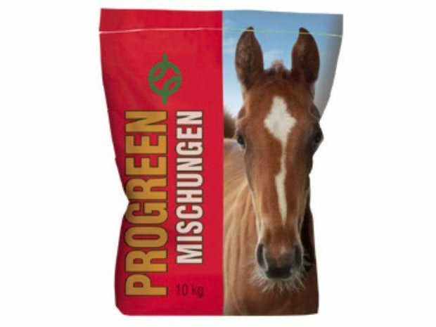 Freudenberger Progreen PF 20 - Pferdeweide mit Kräutern - Trittfest, ertragssicher, hochwertig Auf stark belasteten Weideflächen muss nicht auf den Kräuteranteil verzichtet werden. Im Wesentlichen entspricht diese Variante der Basismischung Pferdeweide mit all ihren Vorzügen. Zusätzlich enthält sie jedoch einen 5%-igen Kräuteranteil, der die Mischung bezüglich Schmackhaftigkeit und Gesundheit der Pferde aufwertet.