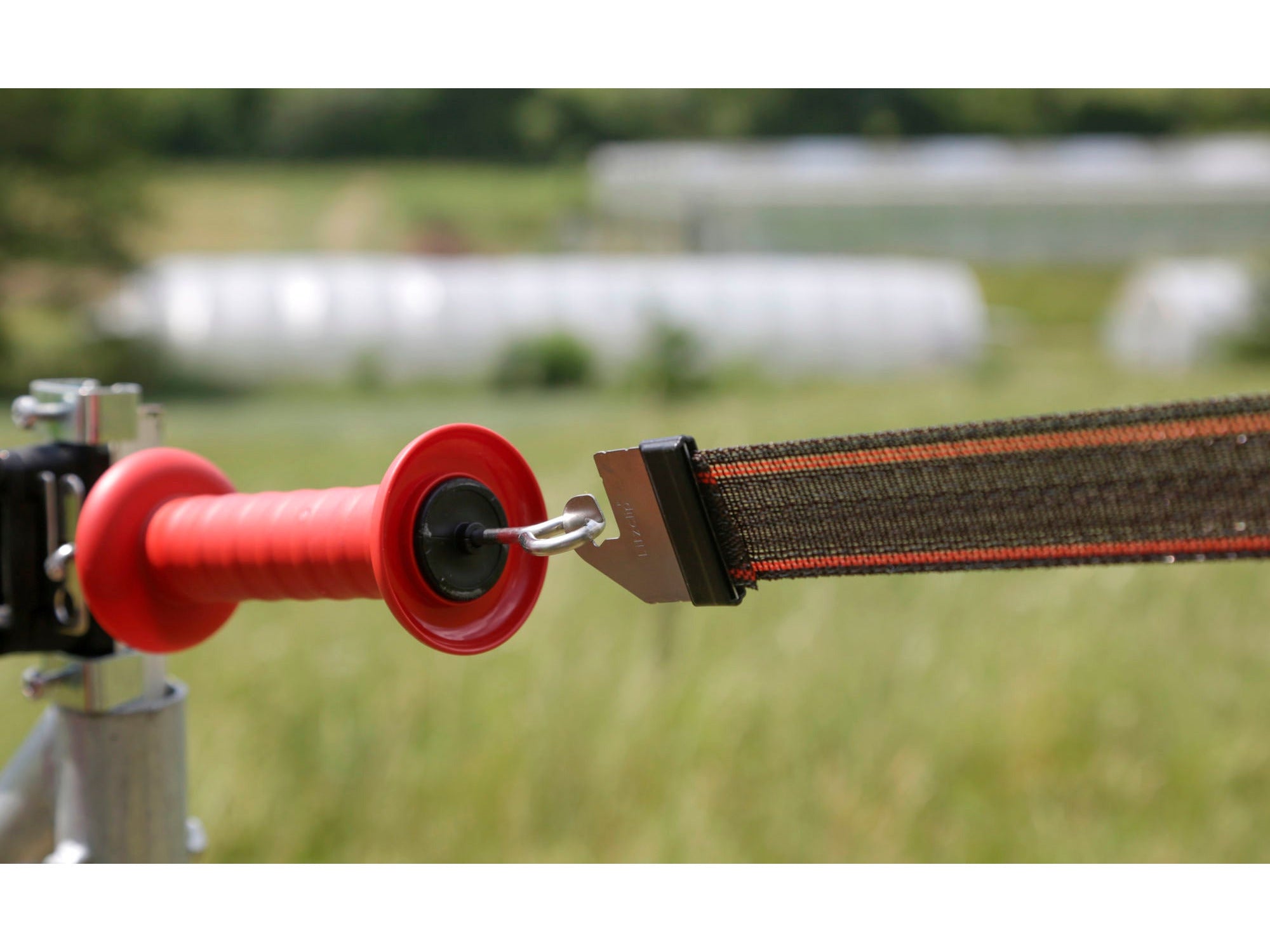 Poignée de portail AKO Premium avec Litzclip® pour le raccordement des charnières