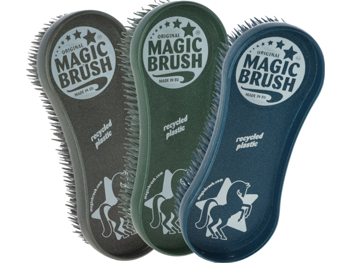 Das MagicBrush-Set Cornflowers für Deine Pferde und Ponys, in angesagten Farbtönen, ist aus recyceltem PE gefertigt – für mehr Nachhaltigkeit im Putzkasten